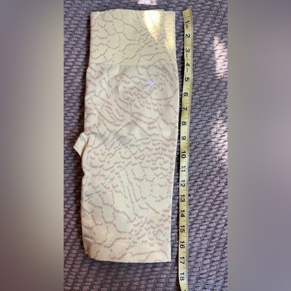 Gymshark adapt seamless cycling shorts - Picture 3 of 3